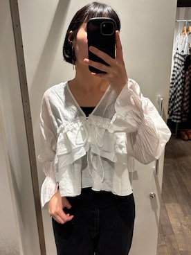 「JEANASIS（ジーナシス）のスタンダードワイドデニム/647643（デニムパンツ、ブラック系）」を使った、まるさん（JEANASIS）さん（レディース・171cm）の春コーディネート