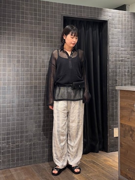 「アイテム（ポーチ）」を使った、まるさん（JEANASIS）さん（レディース・171cm）の春コーディネート