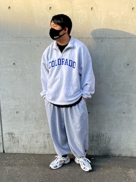 「neos（ネオス）のアイテム（スウェットパンツ）」を使った、ゆーきさん（メンズ・173cm）の春コーディネート