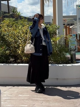 「アイテム（デニムジャケット）」を使った、きくさん（レディース・155cm）の秋コーディネート