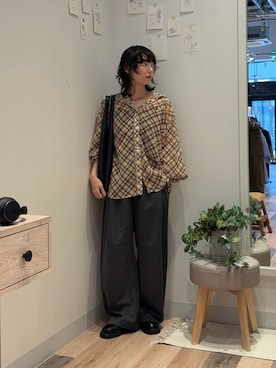 「U.S. POLO ASSN.（ユーエスポロアッスン）の【新素材/シアー】【U.S. POLO ASSN.】アソートフードシャツ（シャツ/ブラウス、イエロー系）」を使った、おきくさん（レディース・155cm）の夏コーディネート