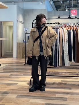 「CPCM（シーピーシーエム）のアイテム（パンツ）」を使った、おきくさん（レディース・155cm）の春コーディネート