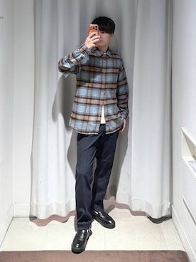 「GLOBAL WORK（グローバルワーク）のマイニチ多機能クルーTシャツ/長袖/1023339（Tシャツ/カットソー、ホワイト系）」を使った、onkitiさん（メンズ）の秋コーディネート