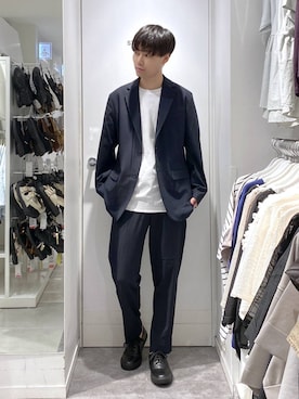 「アイテム（テーラードジャケット）」を使った、onkitiさん（メンズ・170cm・20代）の秋コーディネート