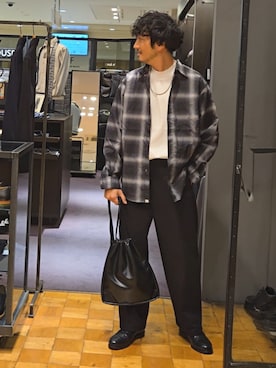 「アイテム（チノパンツ）」を使った、だいちさん（メンズ・175cm・30代）の秋コーディネート