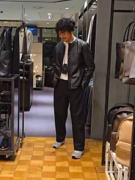 「アイテム（財布）」を使った、だいちさん（メンズ・175cm）の秋コーディネート