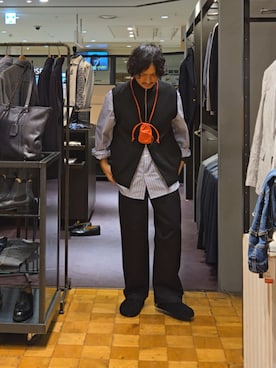 「アイテム（財布）」を使った、だいちさん（メンズ・175cm・40代）の秋コーディネート