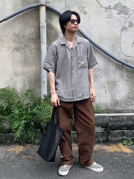 「URBAN RESEARCH（アーバンリサーチ）のLINEN CHAMBRAY O/C SHIRTS（シャツ/ブラウス、グリーン系）」を使った、eishiさん（メンズ・173cm）の夏コーディネート