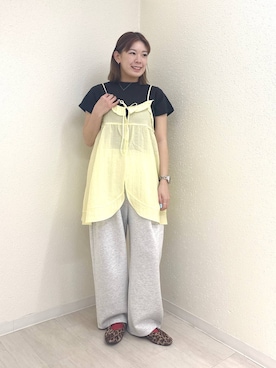 「LOWRYS FARM（ローリーズファーム）のカットイージーコクーンパンツ　292362（スウェットパンツ、グレー系）」を使った、のん  さん（レディース・154cm）の春コーディネート