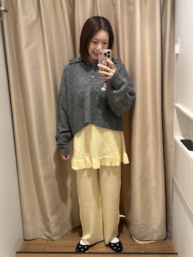 「アイテム（その他パンツ、イエロー系）」を使った、のん  さん（レディース・154cm）の秋コーディネート