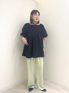 「LOWRYS FARM（ローリーズファーム）のニットパンプス 635642（パンプス、ブラック系）」を使った、のん  さん（レディース・154cm）の春コーディネート