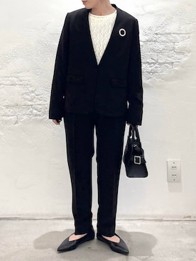 「アイテム（ブローチ/コサージュ）」を使った、piiiiikopiiiiikoさん（レディース・150cm・40代）の冬コーディネート