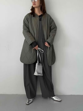 「アイテム（つなぎ/オールインワン）」を使った、ECスタッフさん（レディース・167cm）の秋コーディネート