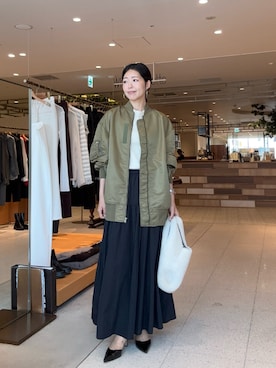 「アイテム（MA-1）」を使った、gotoさん（レディース・159cm）の秋コーディネート