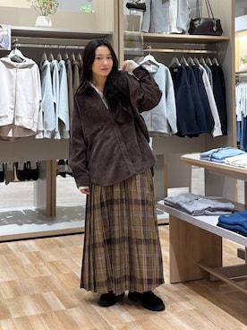 「アイテム（ローファー、その他）」を使った、cossyさん（レディース・155cm）の秋コーディネート