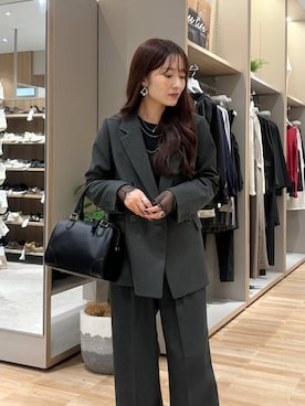 「アイテム（ジャケット/アウター）」を使った、cossyさん（レディース・155cm・30代）の秋コーディネート