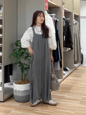 「アイテム（オールインワン・サロペット）」を使った、cossyさん（レディース・155cm・30代）の秋コーディネート