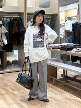 「NEW ERA（ニューエラ）のアイテム（ハット）」を使った、cossyさん（レディース・155cm）の秋コーディネート