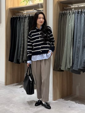 「GLOBAL WORK（グローバルワーク）のスペ軽5ROOM2WAYバッグ/1060168（トートバッグ、ブラック系）」を使った、cossyさん（レディース）の秋コーディネート