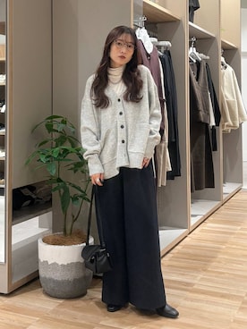 「アイテム（カーディガン/ボレロ）」を使った、cossyさん（レディース・155cm・30代）の秋コーディネート