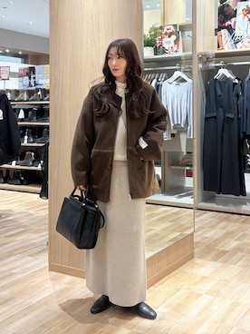 「アイテム（ノーカラージャケット）」を使った、cossyさん（レディース・155cm）の冬コーディネート