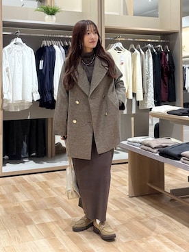 「アイテム（チェスターコート）」を使った、cossyさん（レディース・155cm）の秋コーディネート