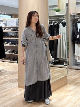 「アイテム（バレエシューズ）」を使った、cossyさん（レディース・155cm・30代）の秋コーディネート
