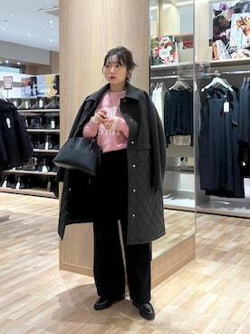 「アイテム（ステンカラーコート）」を使った、cossyさん（レディース・155cm・30代）の冬コーディネート