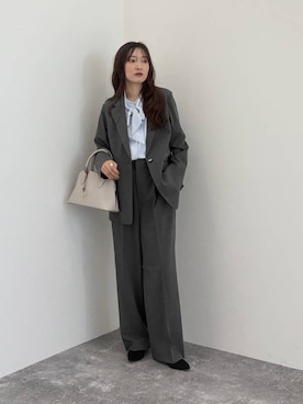 「アイテム（ノーカラージャケット）」を使った、cossyさん（レディース・155cm）の冬コーディネート