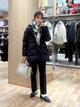 「アイテム（マフラー）」を使った、cossyさん（レディース・155cm・30代）の冬コーディネート