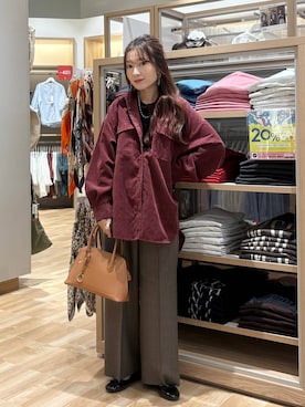 「アイテム（バレエシューズ）」を使った、cossyさん（レディース・155cm・30代）の秋コーディネート
