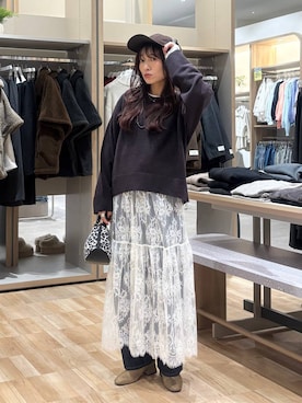 「ハグミーニット_GLOBALWORK」｜「アイテム（キャップ）」を使った、cossyさん（レディース・155cm）の秋コーディネート