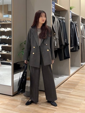 「アイテム（テーラードジャケット）」を使った、cossyさん（レディース・155cm・30代）の秋コーディネート