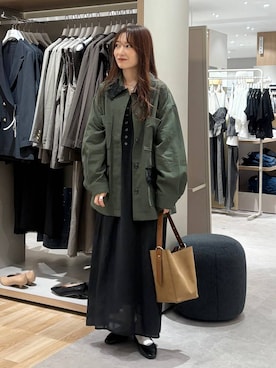 「アイテム（バレエシューズ）」を使った、cossyさん（レディース・155cm・30代）の秋コーディネート