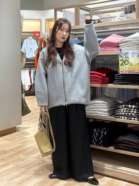 「アイテム（ブルゾン）」を使った、cossyさん（レディース・155cm・30代）の秋コーディネート