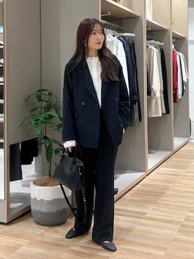 「GLOBAL WORK（グローバルワーク）のアイテム（テーラードジャケット）」を使った、cossyさん（レディース・155cm）の秋コーディネート