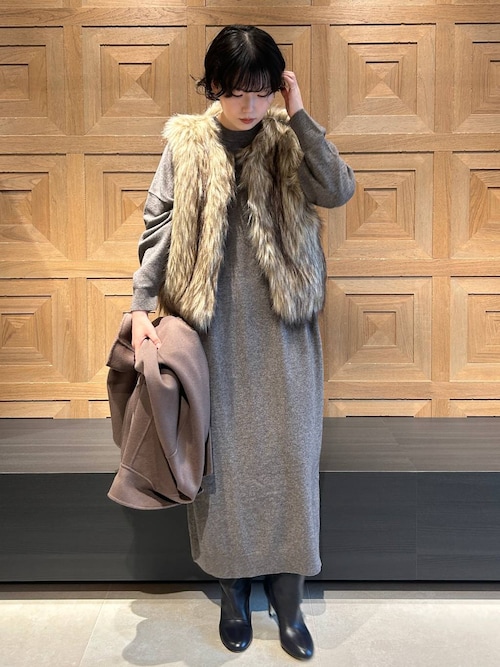 Curensology(カレンソロジー)/シャギーファーベスト（ベスト