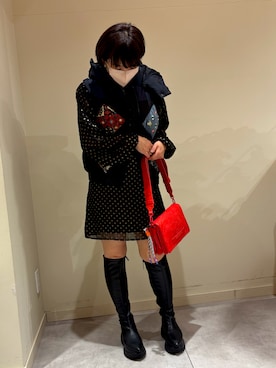 「アイテム（ボディバッグ/ウエストポーチ）」を使った、Desigual 北九州STAFFさん（レディース・165cm）の冬コーディネート