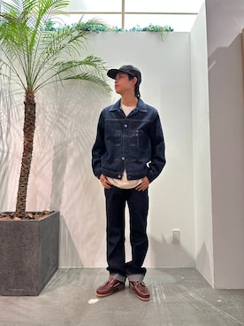 「アイテム（モカシン/デッキシューズ）」を使った、手崎善志さん（メンズ・177cm）の夏コーディネート