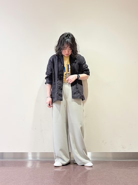 「URBAN RESEARCH DOORS（アーバンリサーチドアーズ）のadidas　TOKYO W（スニーカー、ホワイト系）」を使った、**ai**さん（レディース・156cm）の春コーディネート