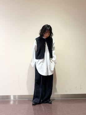 「かぐれ（カグレ）のキュプラストレートパンツ（その他パンツ、ブラック系）」を使った、**ai**さん（レディース・156cm）の春コーディネート