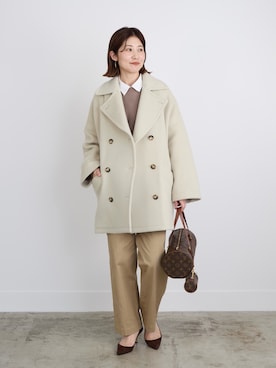 「アイテム（ピーコート）」を使った、erikaさん（レディース・163cm）の冬コーディネート