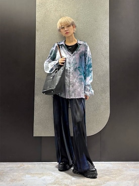 「HARE（ハレ）のアートガラフラワーシアーシャツ(HARE)（シャツ/ブラウス、ホワイト系）」を使った、mia4422hさん（レディース・166cm）の夏コーディネート