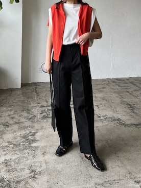 「カラー×コーデ」｜「アイテム（スラックス）」を使った、Lianさん（レディース・157cm）の春コーディネート