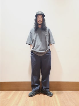 「ITEMS URBANRESEARCH（アイテムズ アーバンリサーチ）のHIGH COOLワンポイント刺繍デニムTシャツ（Tシャツ/カットソー、ブラック系）」を使った、アライタカノリさん（メンズ・164cm）の夏コーディネート