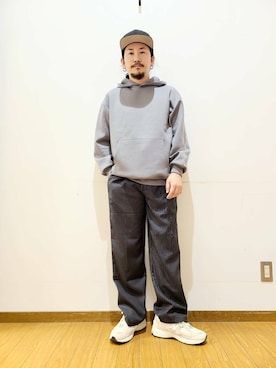 「ストライプパンツ」｜アライタカノリさん（メンズ・164cm）の秋コーディネート