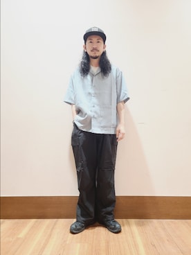 「ITEMS URBANRESEARCH（アイテムズ アーバンリサーチ）の『吸水速乾/イージーケア』リネンブレンド高機能半袖コーチシャツ（シャツ/ブラウス、ブルー系）」を使った、アライタカノリさん（メンズ・164cm）の夏コーディネート