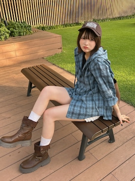 「アイテム（キャップ）」を使った、SAKURAさん（レディース・161cm）の秋コーディネート