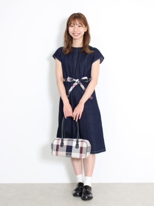 BLUE LABEL CRESTBRIDGE（ブルーレーベルクレストブリッジ