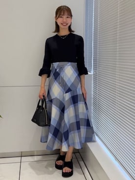 「BLUE LABEL CRESTBRIDGE（ブルーレーベルクレストブリッジ）のアイテム」を使った、ブルーレーベル・クレストブリッジ公式さん（レディース・159cm）の春コーディネート